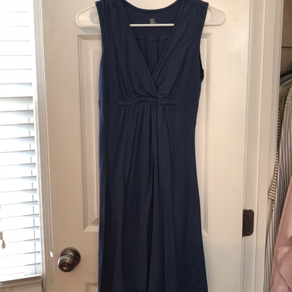 GAP blue cotton V-neck sun dress